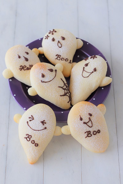ハロウィン前におばけちゃんブレッド