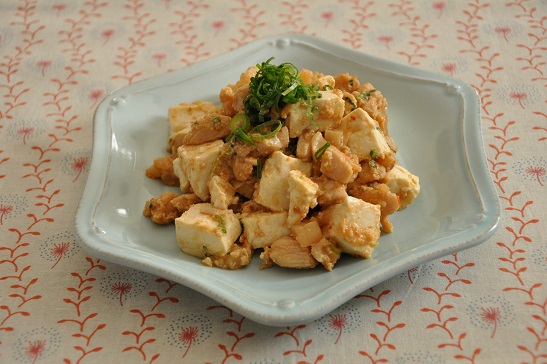 1人分71円のストックおかず♡豆腐×鶏むね肉最強タッグの節約麻婆豆腐