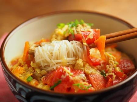 トマトカレーにゅうめん