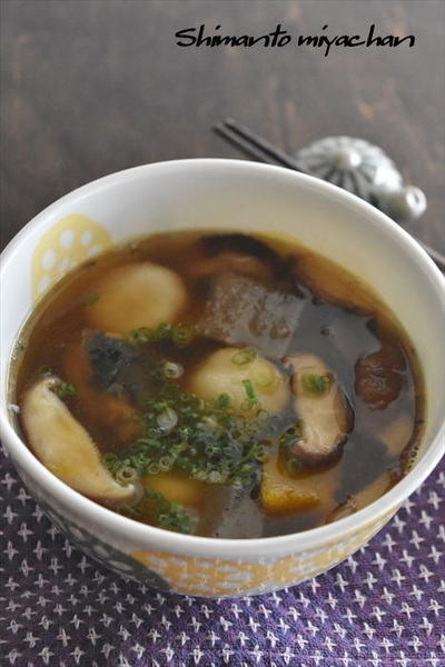 中秋の名月に！さばの水煮缶で月見汁