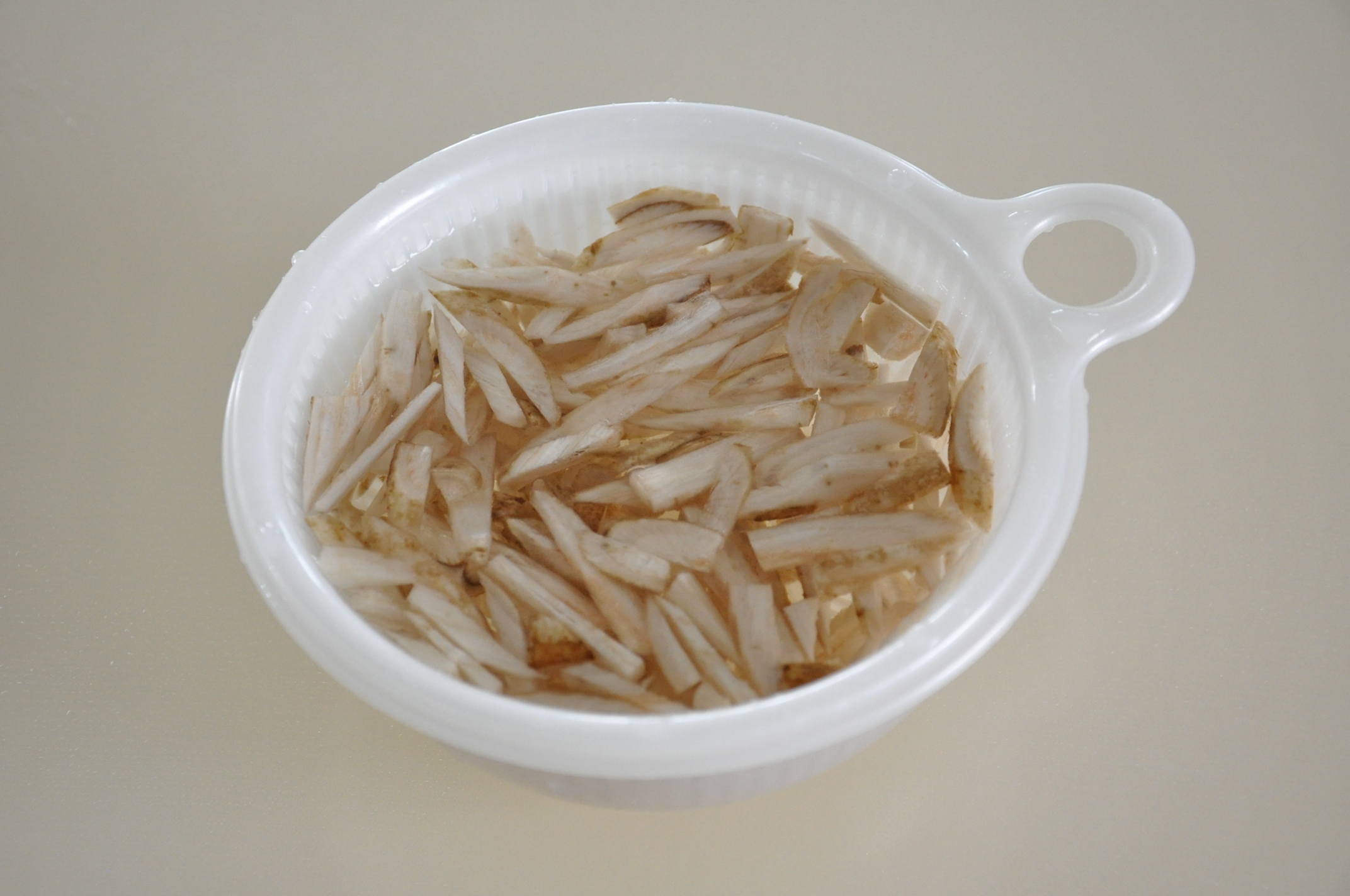牛肉とごぼうの甘辛煮