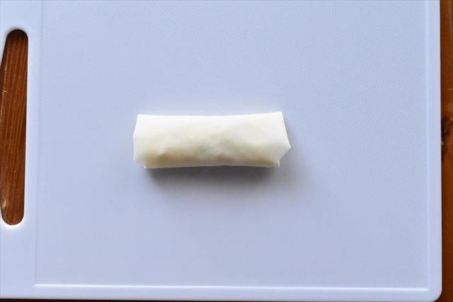 カニ缶とレタスの春巻き