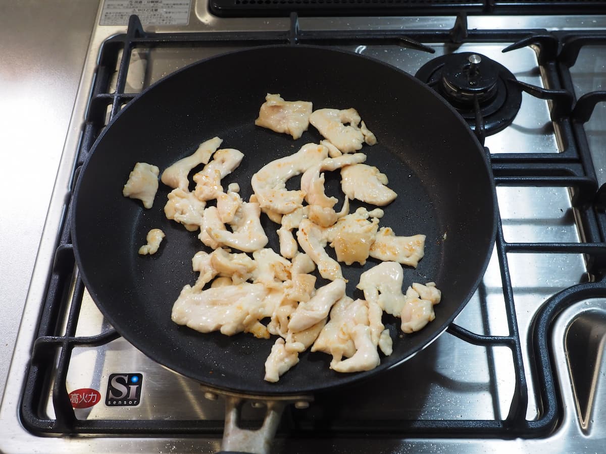 鶏むね肉とキャベツのテンメンジャン炒め