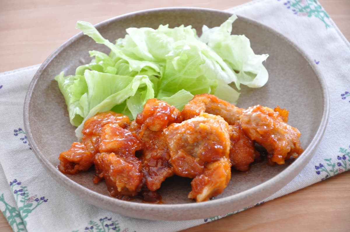 甘ピリ辛がやみつきチキン