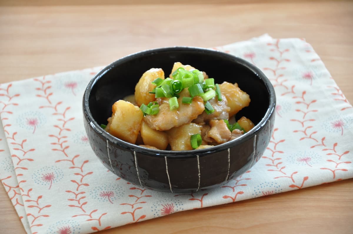 じゃがいもと鶏肉の照り焼き