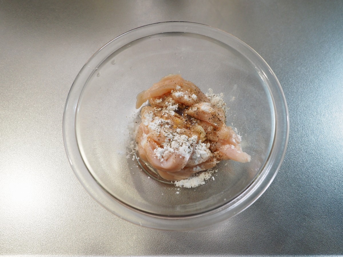 鶏むね肉のオイスターにらもやし炒め