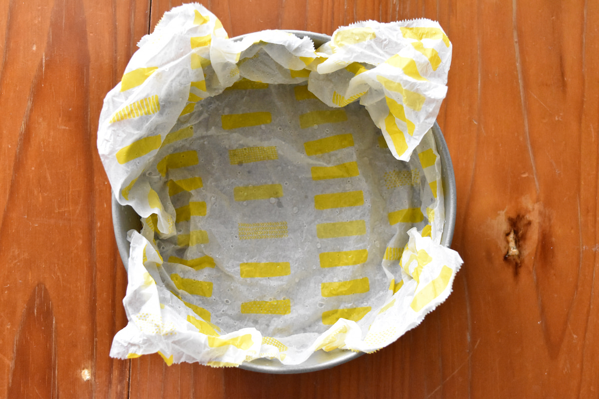 オーブン用シートを敷く