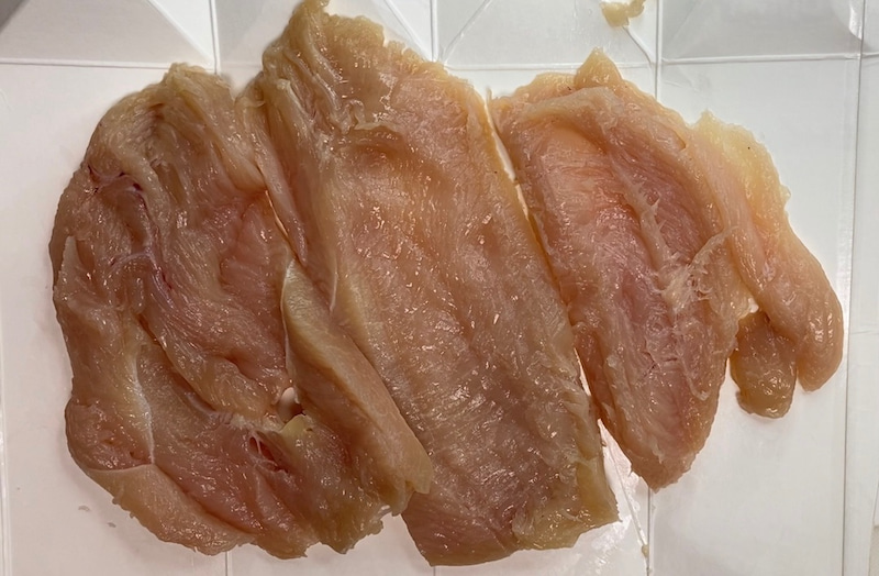 鶏むね肉を観音開きにする