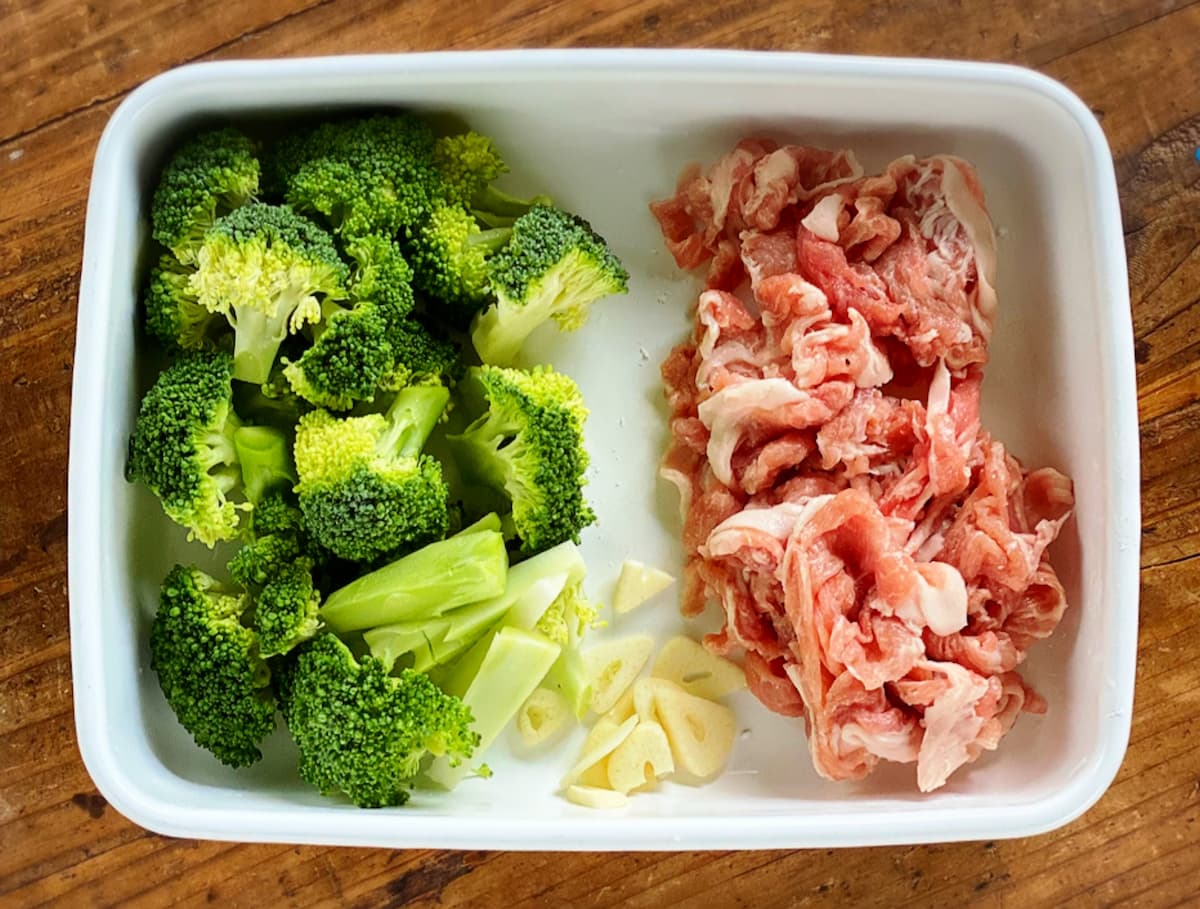 豚肉とブロッコリーのマヨ醤油炒め