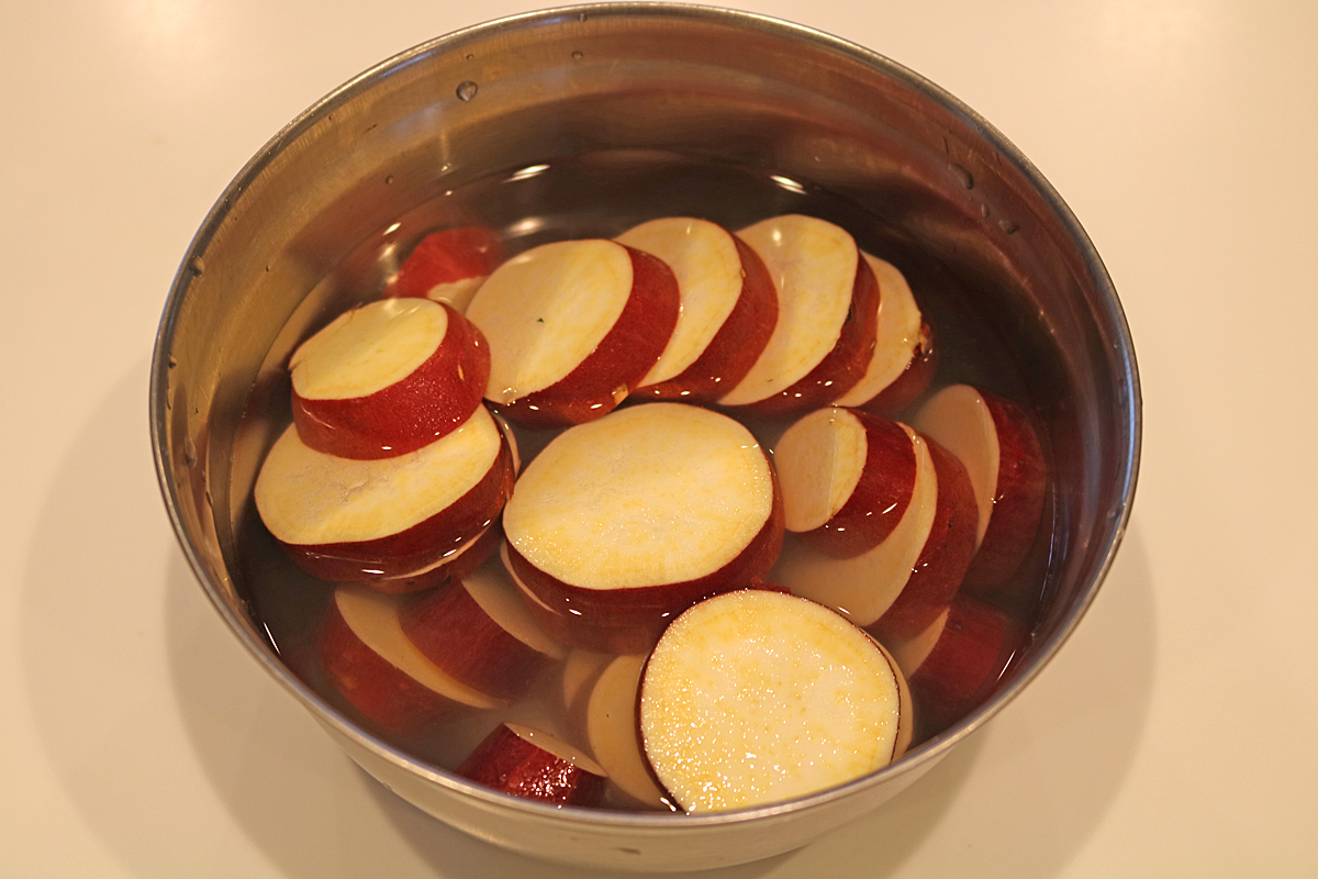 さつまいも塩麹煮２