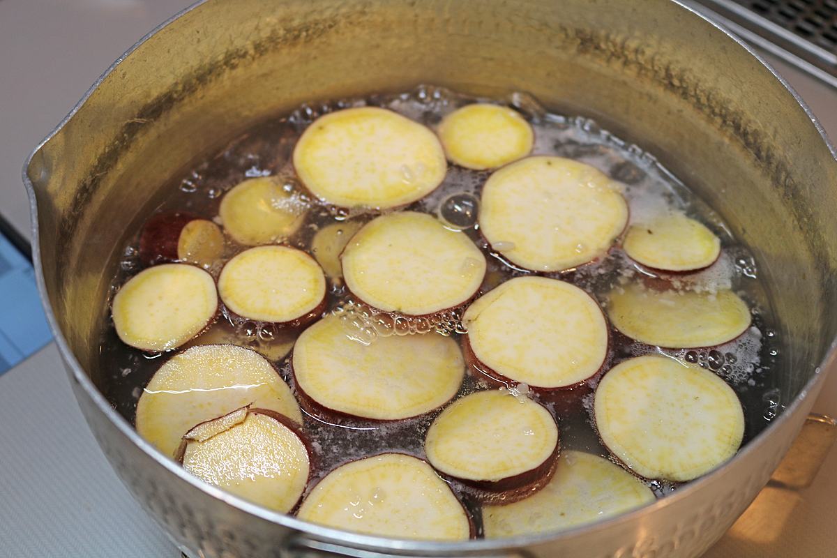 さつまいも塩麹煮3