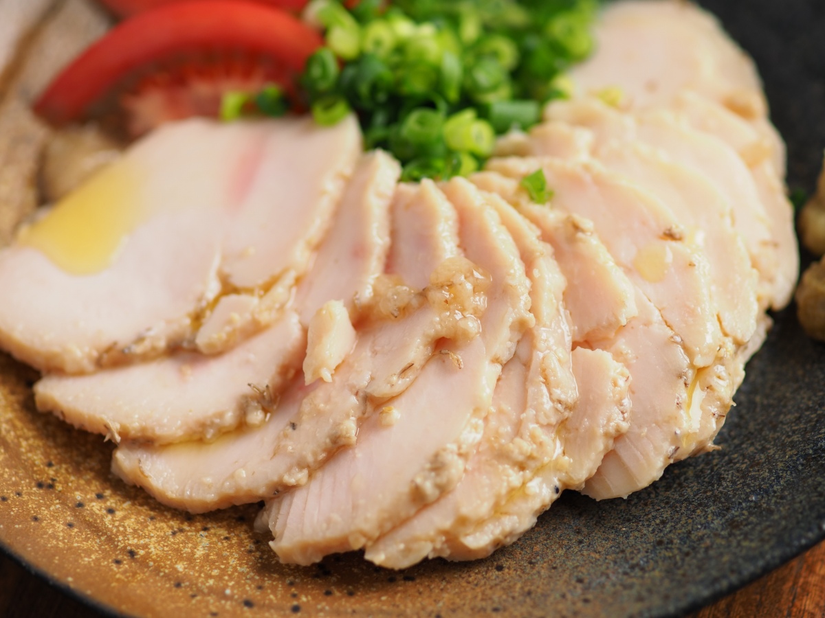 鶏むね肉の味噌漬けコンフィ