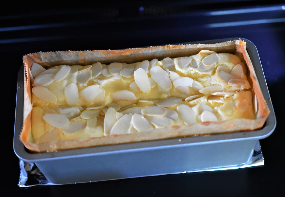 アーモンドパウンドを焼く2
