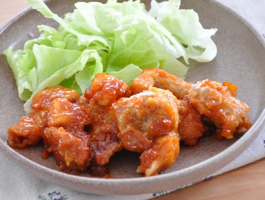 甘ピリ辛やみつきチキン