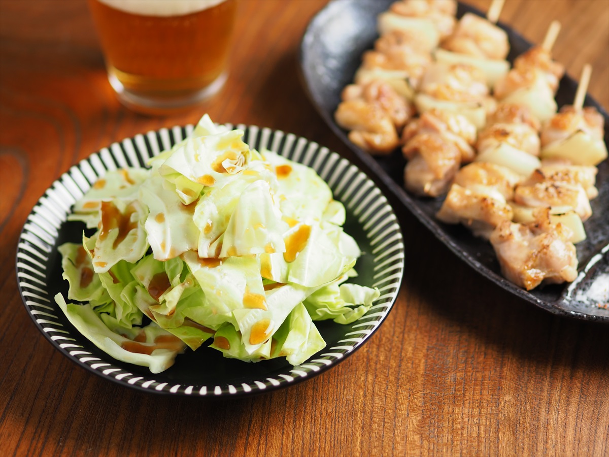 鶏もも肉の焼鳥＆ざく切りキャベツ
