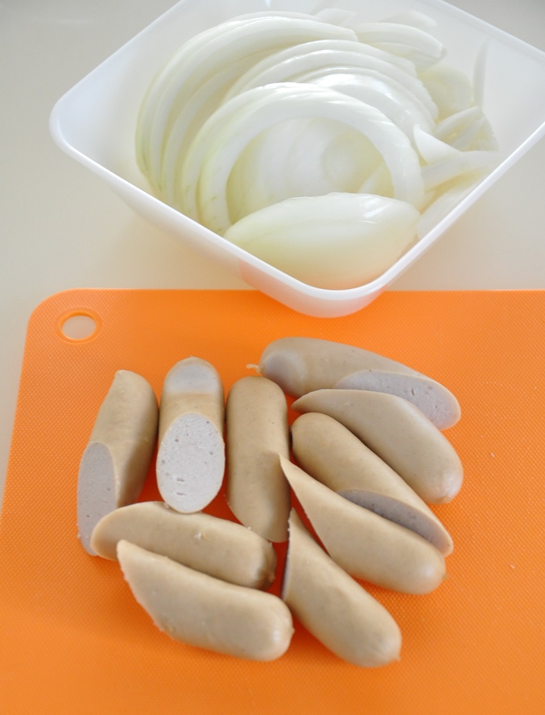 ウインナーと玉ねぎのケチャップ炒め