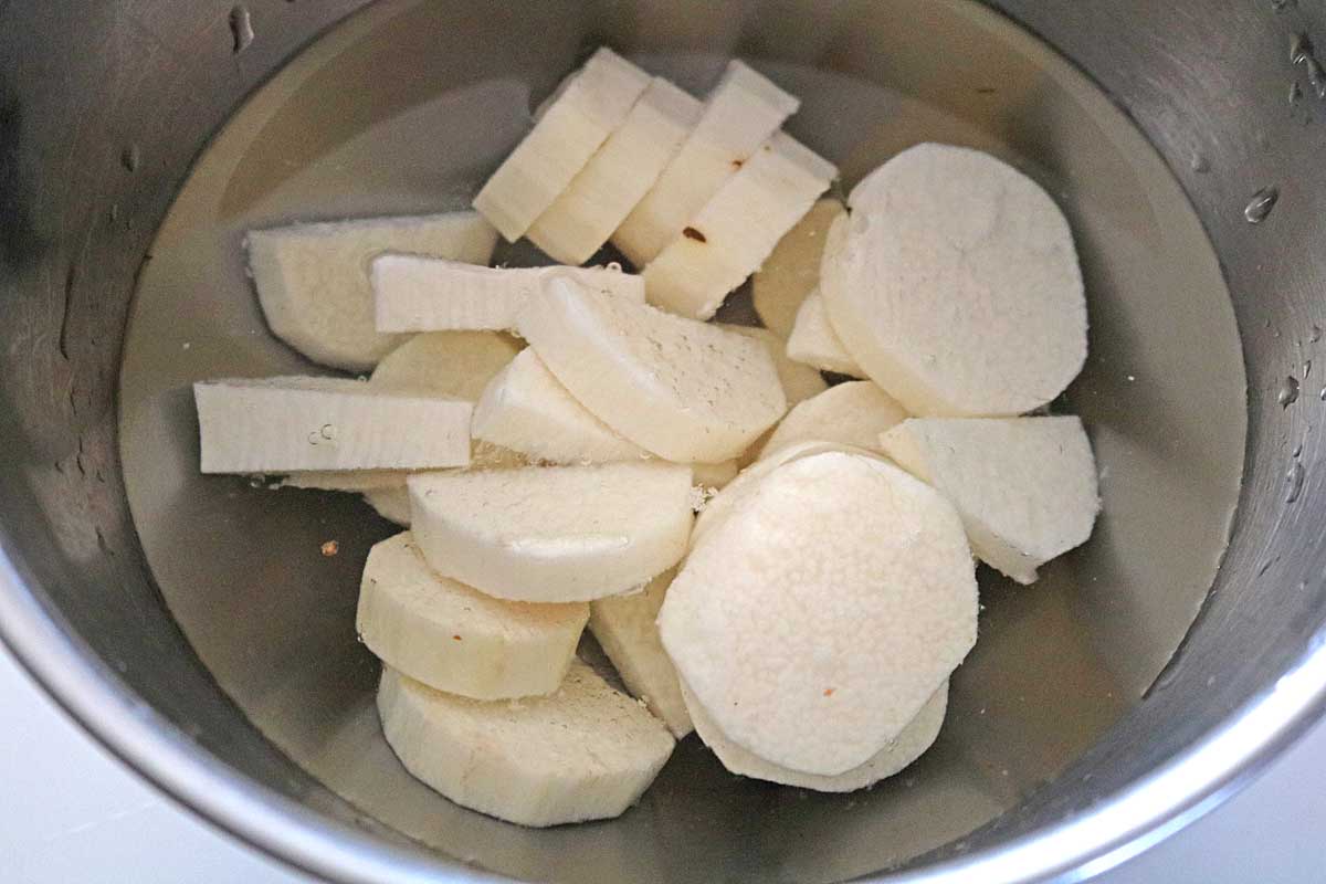 厚揚げと長芋のオイスター炒め２