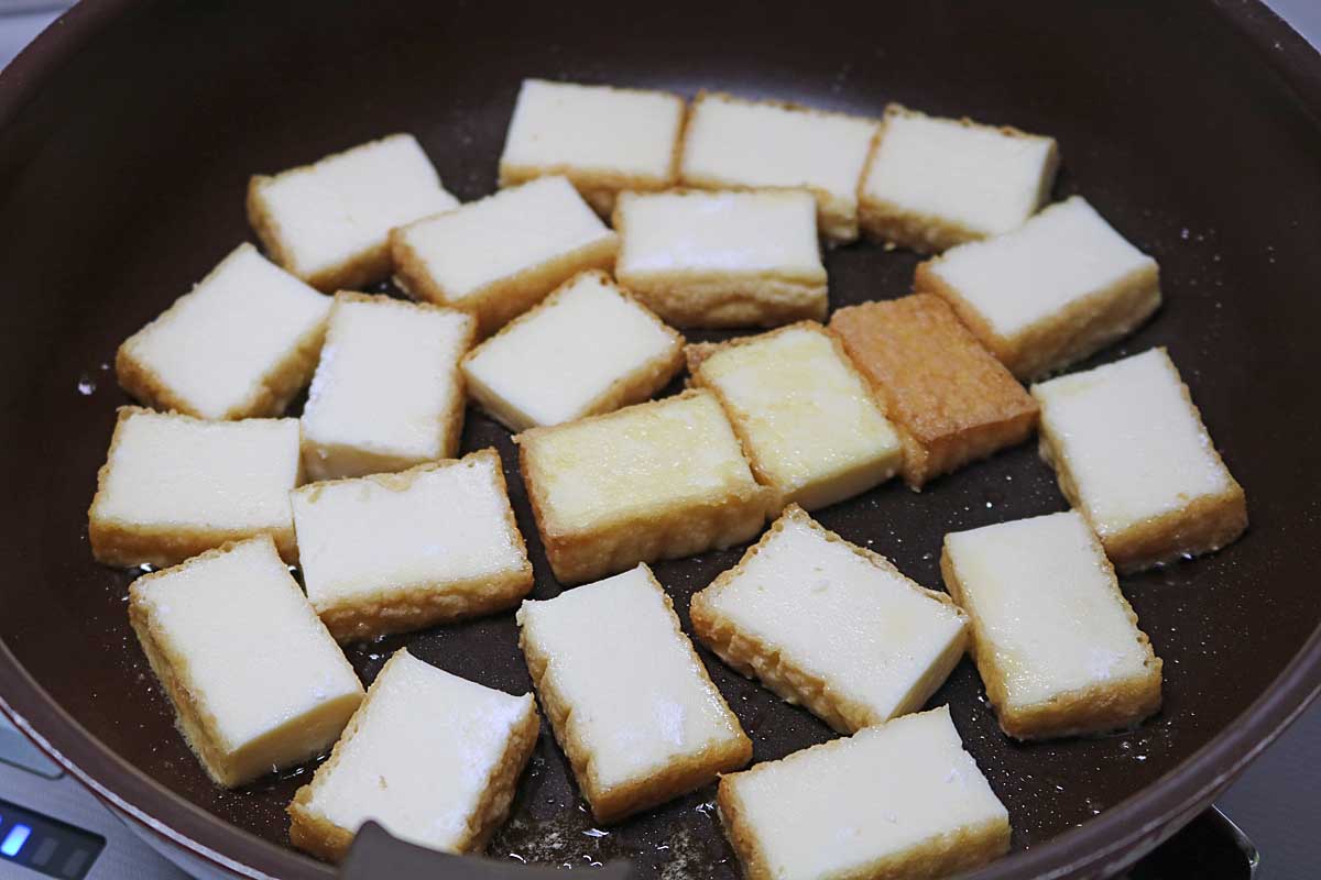 厚揚げと長芋のオイスター炒め４