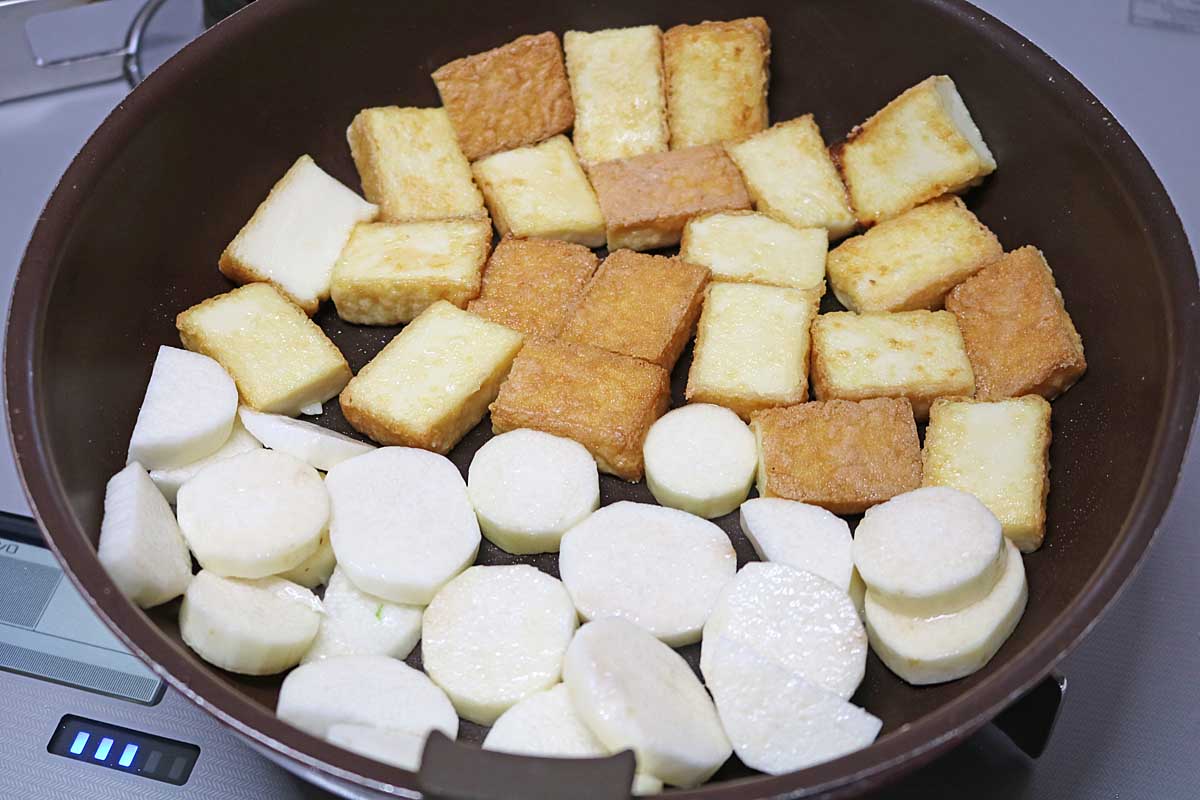 厚揚げと長芋のオイスター炒め５