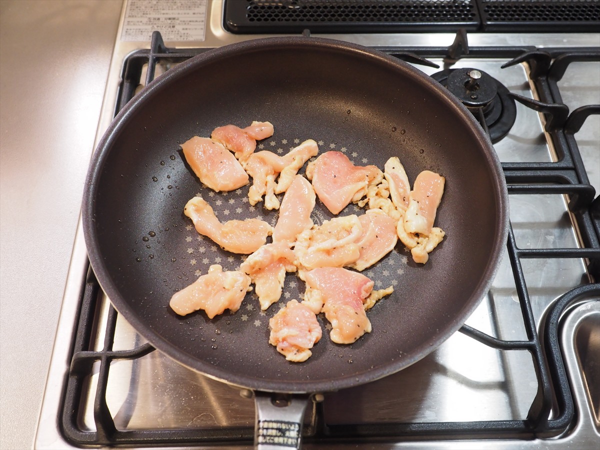 鶏むね肉のにら鶏