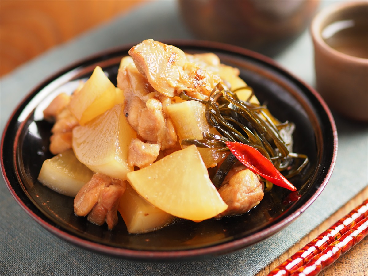 鶏もも肉と大根のさっぱり煮