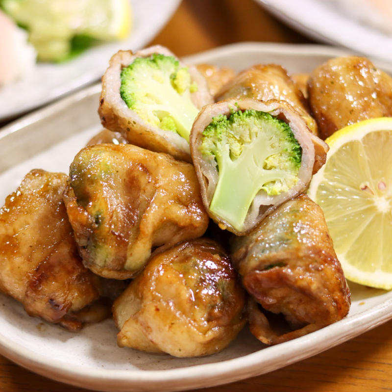 その手があった！かさ増しにもなる「ブロッコリーの肉巻き」バリエ5選