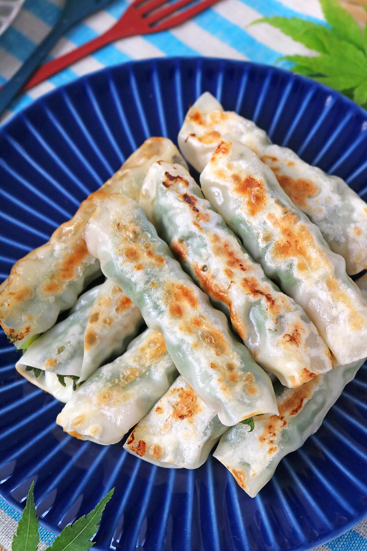豚バラぐるぐる餃子７