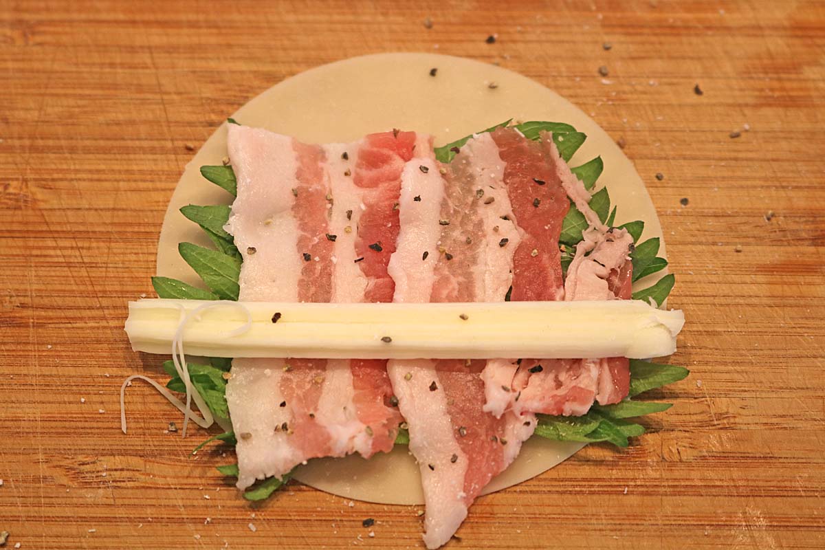 豚バラぐるぐる餃子２