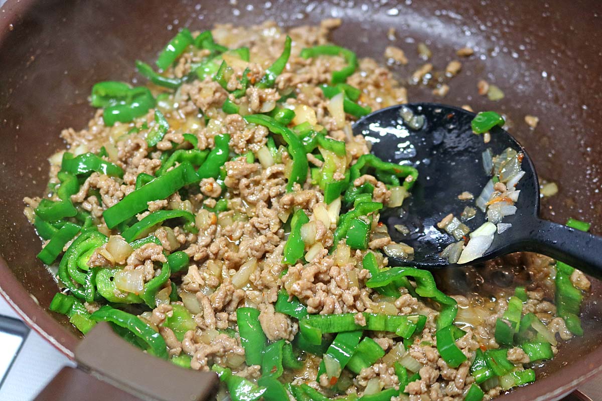 ピーマン丼５