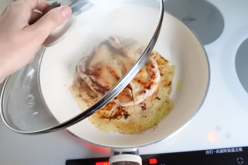 チキンソテー