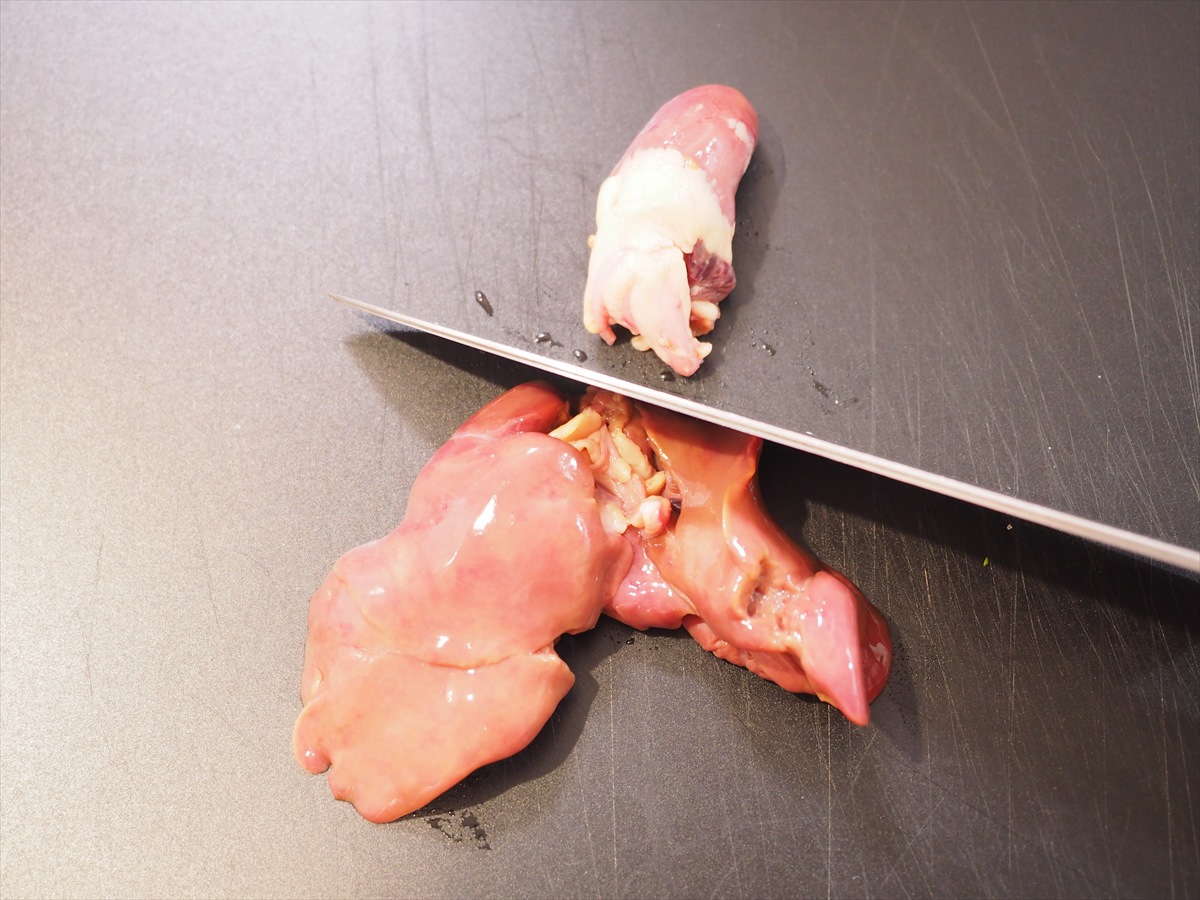 スタミナ！にんにく鶏肝焼鳥