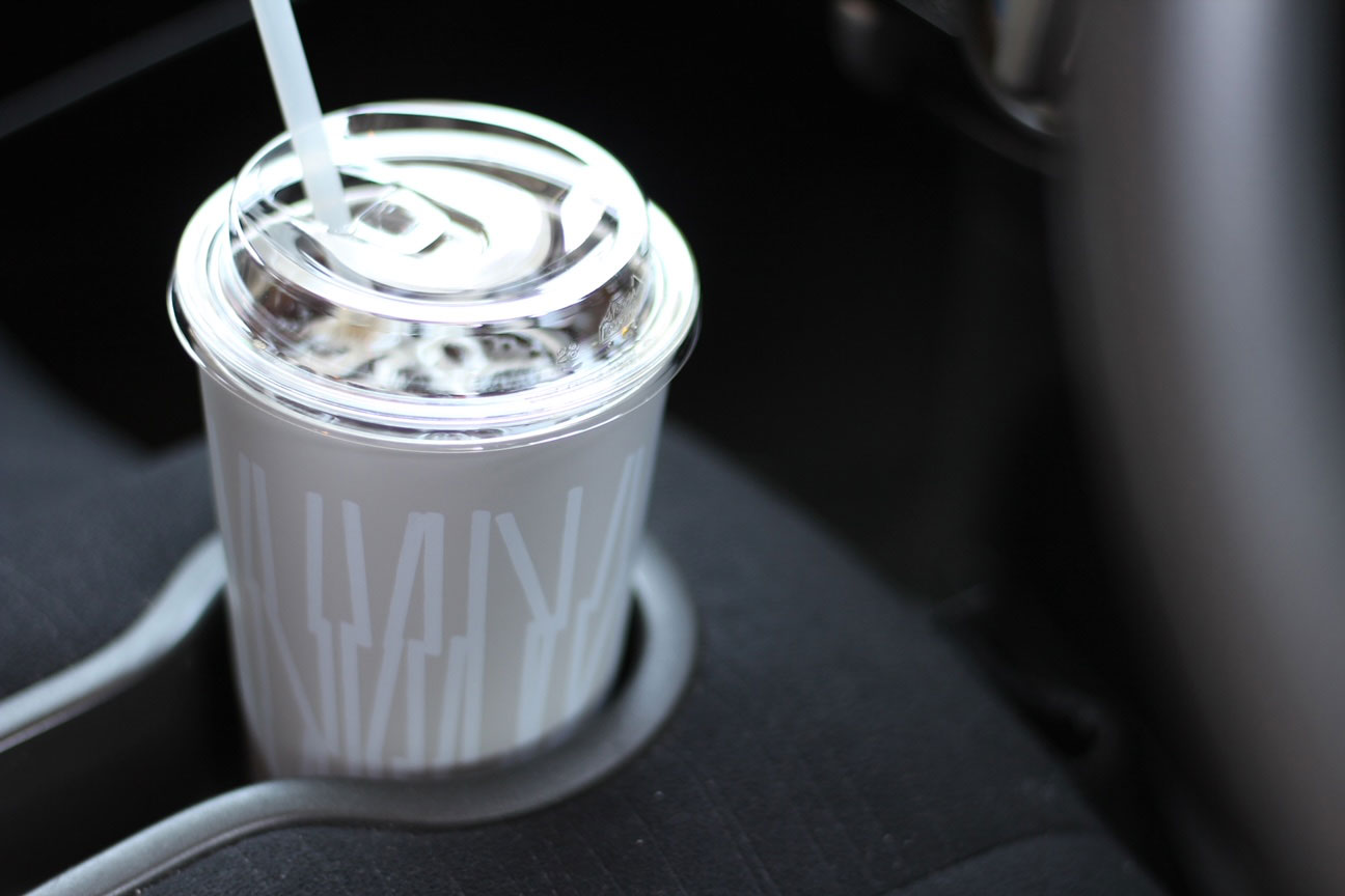 コンビニコーヒーそのままIN。飲み切るまで氷が生きてる幸せ♪ 保冷タンブラー愛用インスタグラマーさんのリアルレポ♪