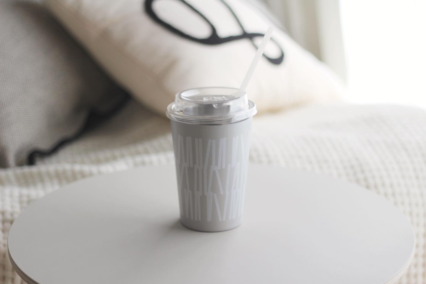 コンビニコーヒーそのままIN。飲み切るまで氷が生きてる幸せ♪ 保冷タンブラー愛用インスタグラマーさんのリアルレポ♪
