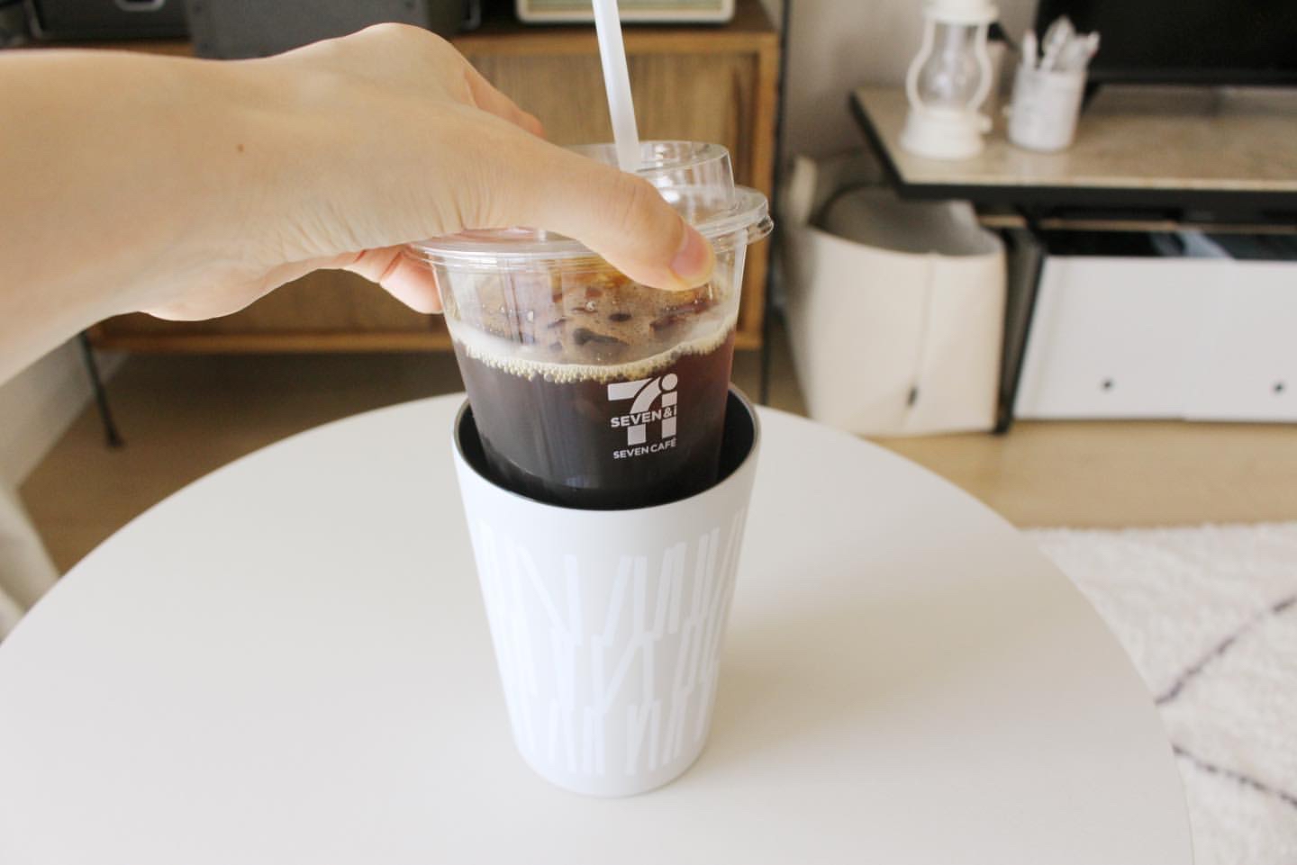 コンビニコーヒーそのままIN。飲み切るまで氷が生きてる幸せ♪ 保冷タンブラー愛用インスタグラマーさんのリアルレポ♪