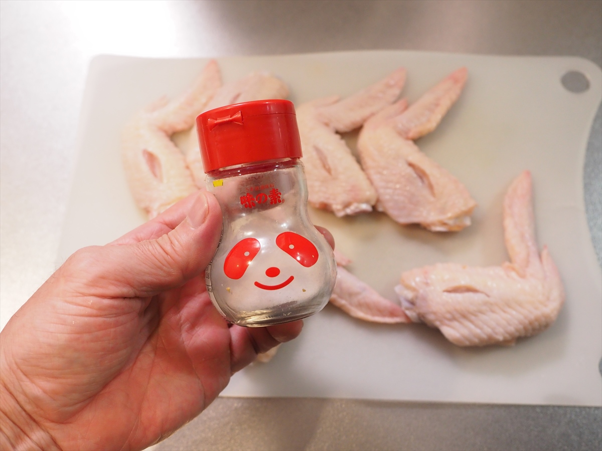 手羽先のにんにく旨塩焼鳥