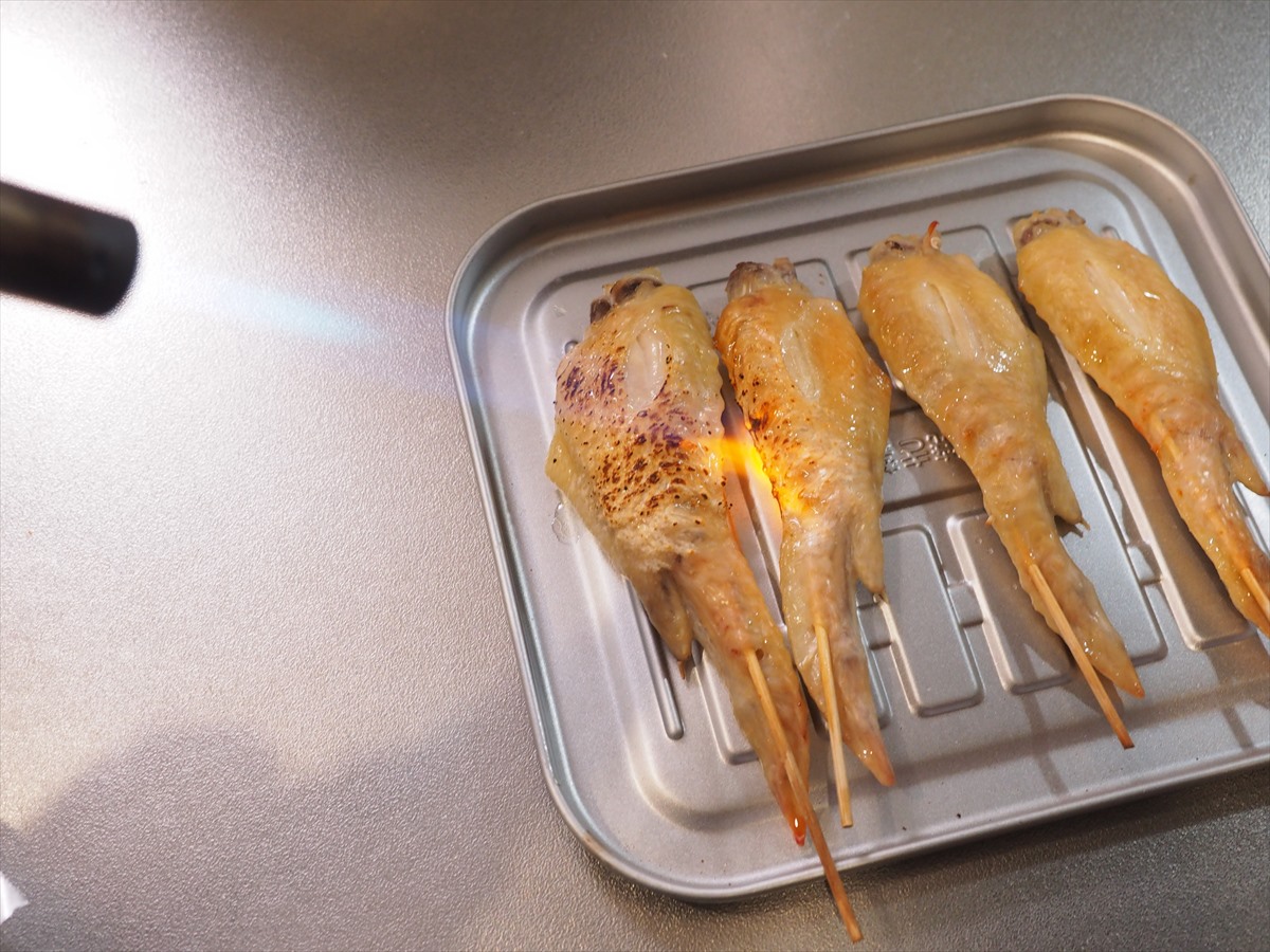 手羽先のにんにく旨塩焼鳥
