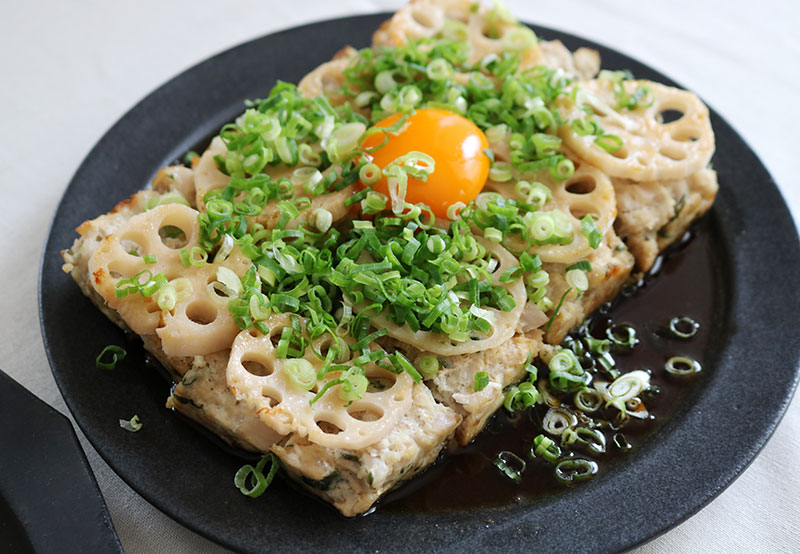 省スペースだけじゃない！蓋があるからお弁当、朝食などマルチに使える、四角いフライパン