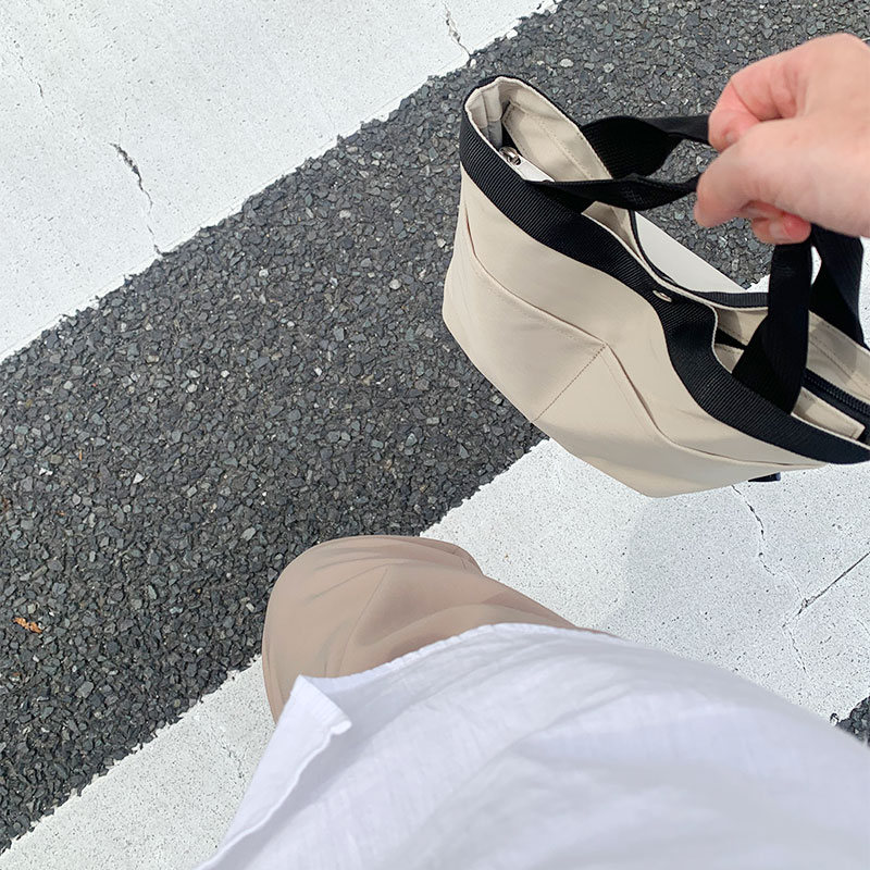 通勤から休日まで!マルチシーンで活躍する保冷ランチトートがあれば、夏のお弁当も安心♪