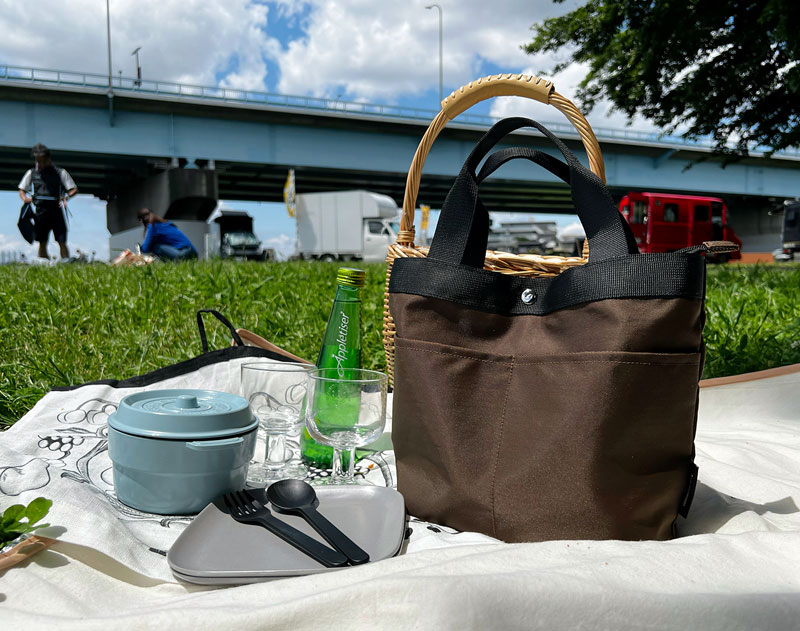 通勤から休日まで!マルチシーンで活躍する保冷ランチトートがあれば、夏のお弁当も安心♪