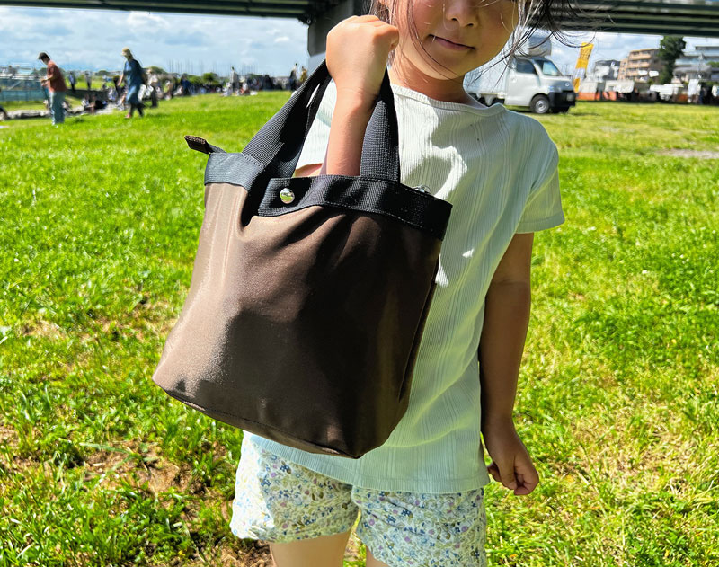 通勤から休日まで!マルチシーンで活躍する保冷ランチトートがあれば、夏のお弁当も安心♪