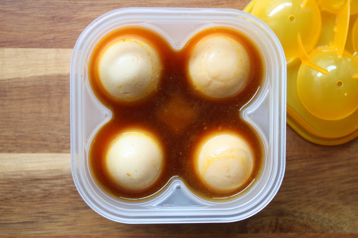 便利すぎると話題!味付け卵もらくらく作れる「ダイソー」の人気キッチングッズ5選