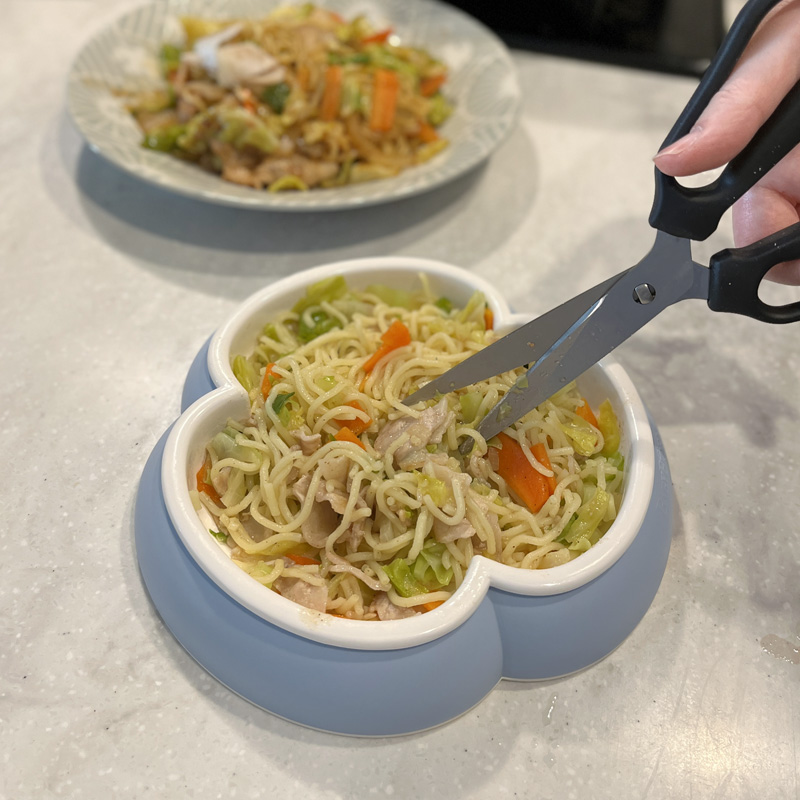 野菜もお肉もサクサク切れるキッチンバサミ。包丁よりも便利かも！な、リアル活用術