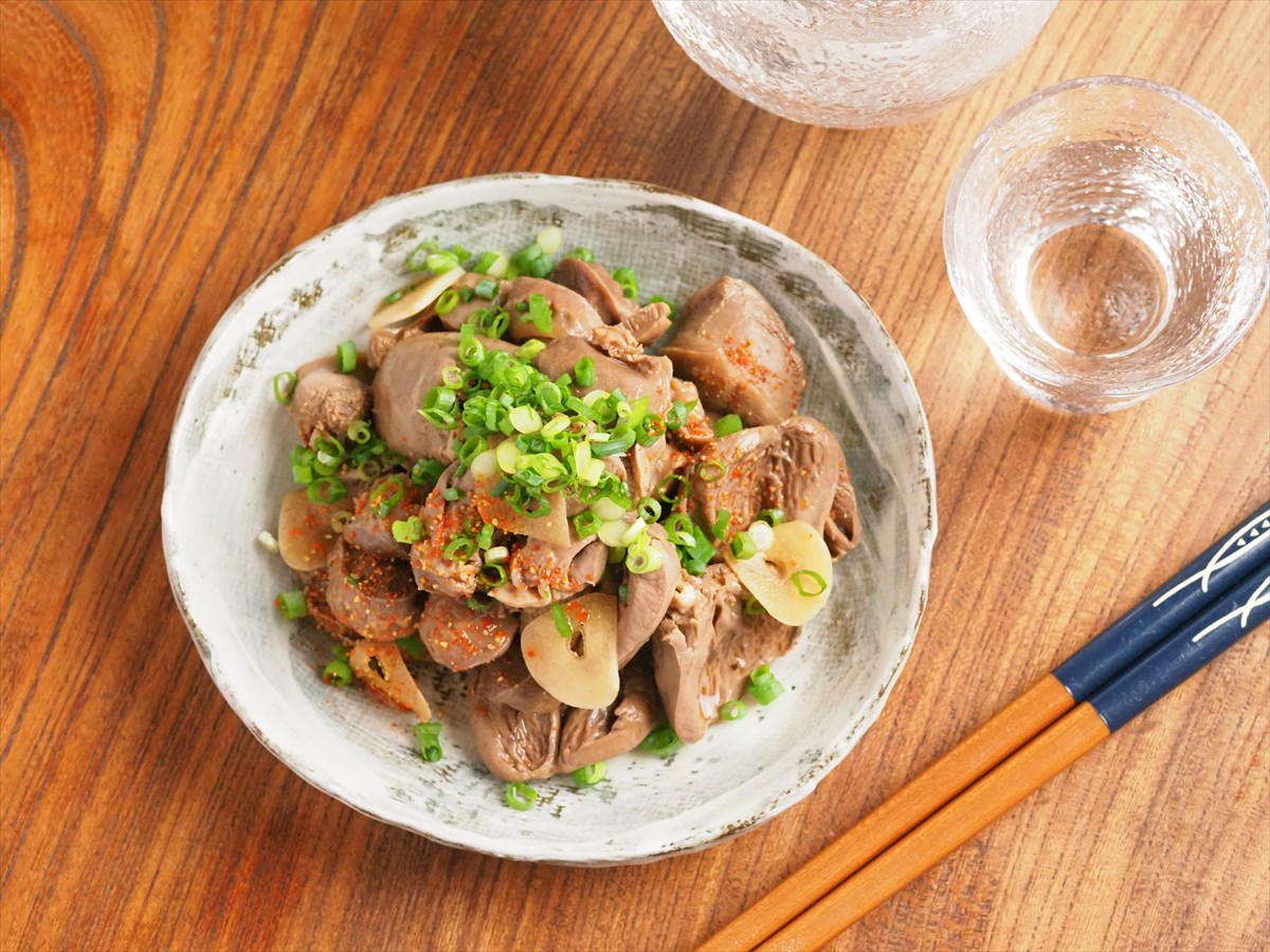 砂肝と鶏ハツのにんにくぽん酢漬け
