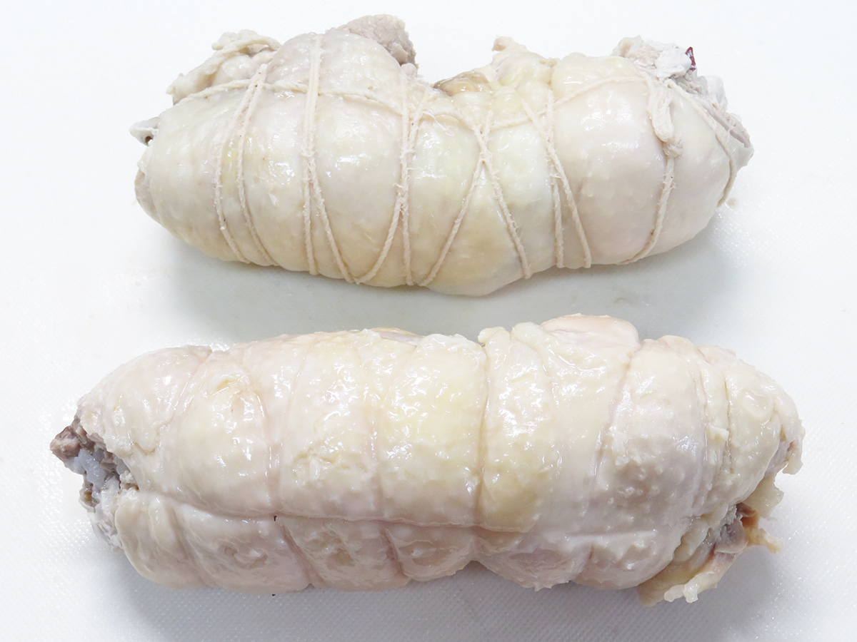 参鶏湯（サムゲタン）の作り方：タコ糸をほどく