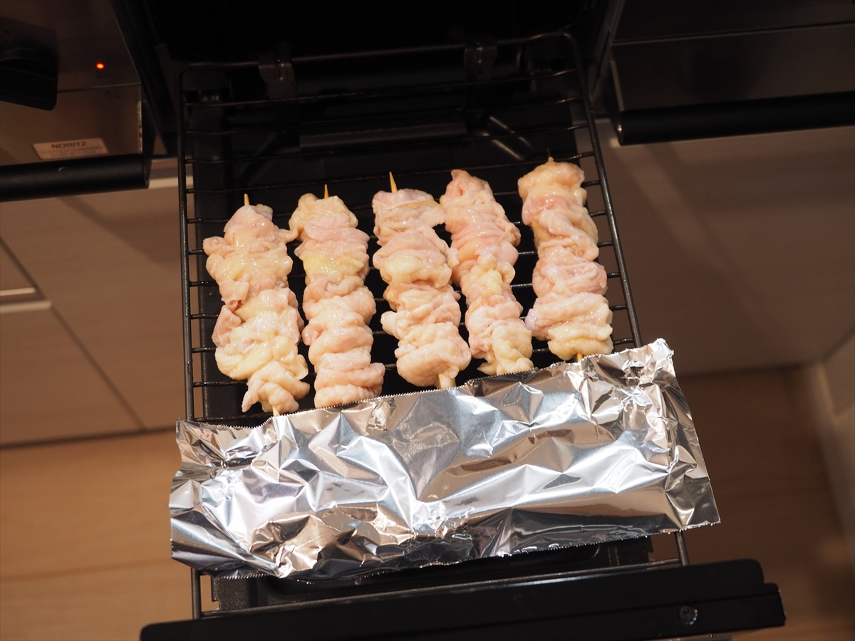 焼鳥、とり皮の塩焼きの作り方