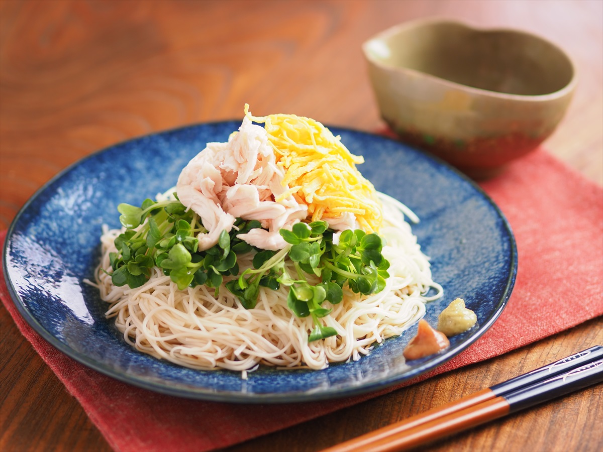 ささみと錦糸卵の親子冷やしそうめん