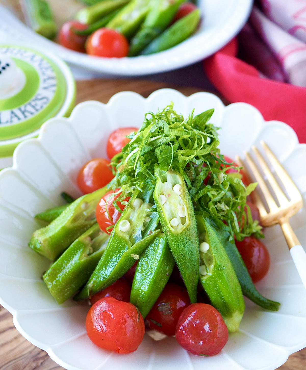 whitebowl_tomato