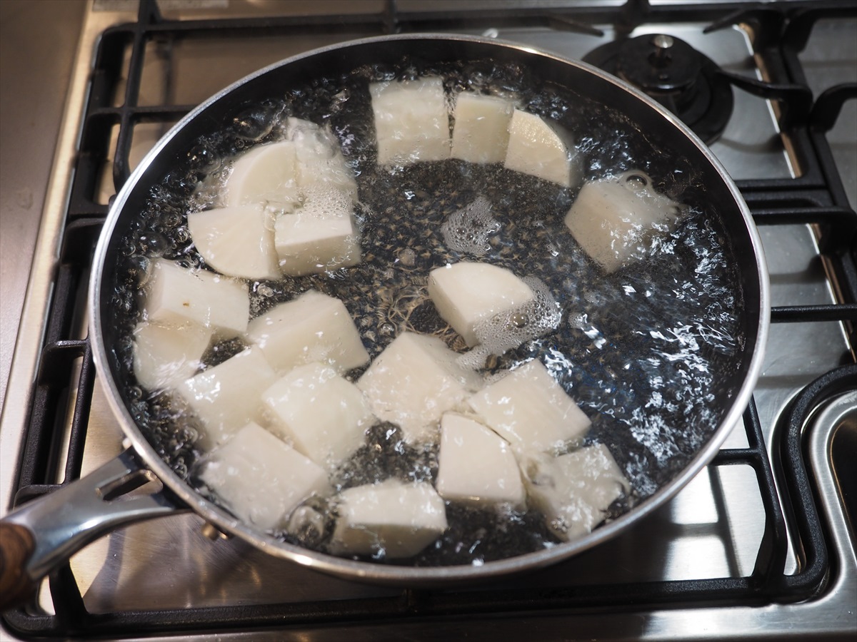 鶏もも肉と大根の角煮