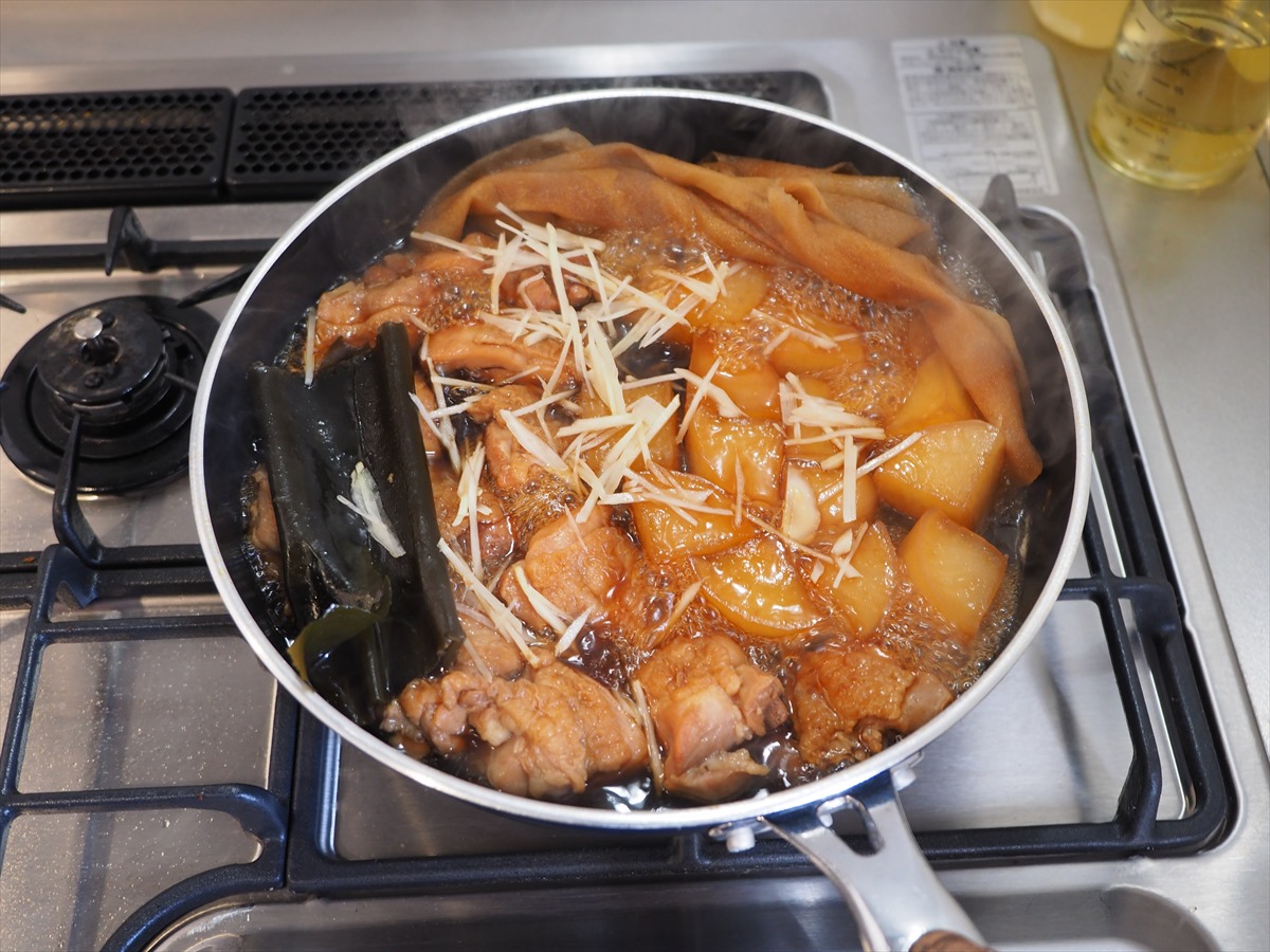 鶏もも肉と大根の角煮