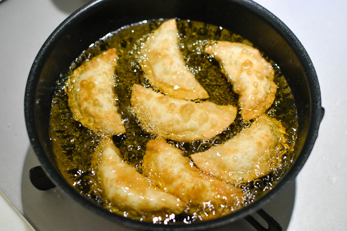 油